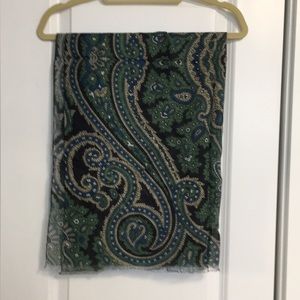 Hans Kristoff paisley dot scarf
